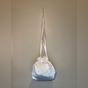 Vintage Nan & Jan NY Embroidered Bridal Money Bag Pouch Purse White Satin Lace